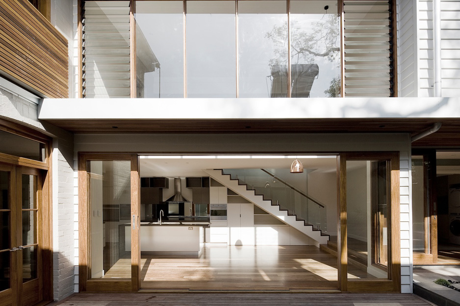 Balmain House 3, by Oikos Architects